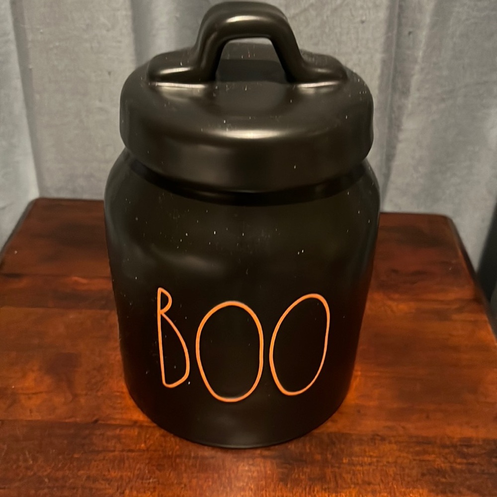 Rae Dunn Halloween baby BOO canister jar NWOT Black w/ Orange incised lettering - Picture 1 of 9